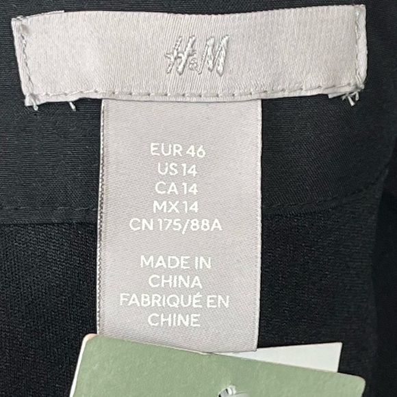 NWT H&M Conscious Silver Metallic Mini Skirt Size 14 - Picture 2 of 14